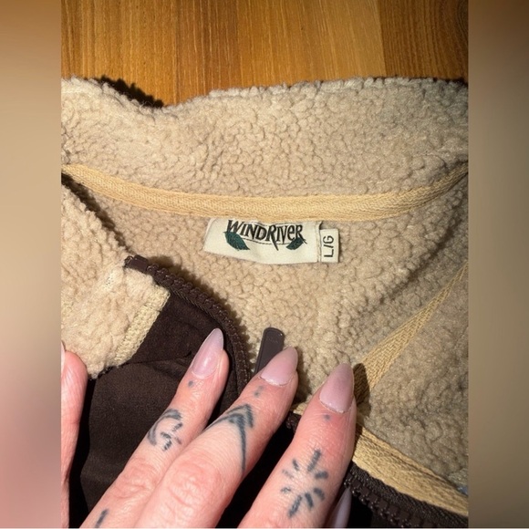 Windriver Brown Sherpa Zip Vest with Cream Lining - Picture 3 of 3